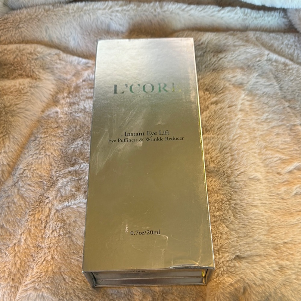 L’Core Instant Eye Lift, new wrinkle reducer